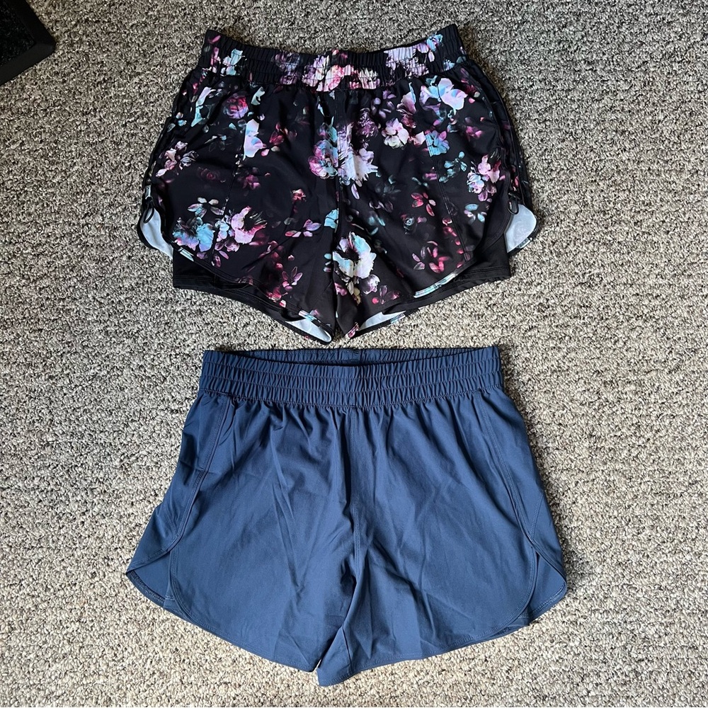 Lot of 2 Avía Shorts with Bike Liner